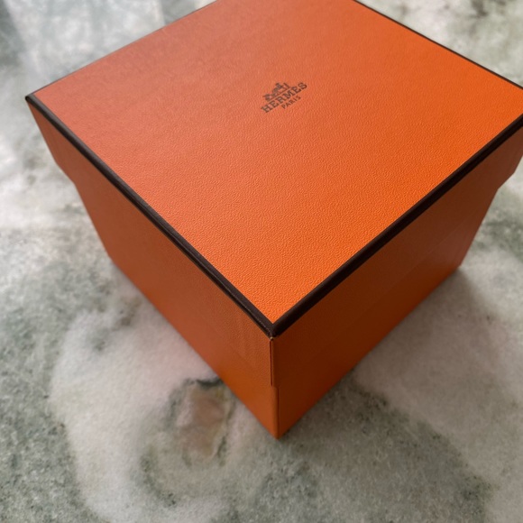 Hermes Box - Picture 2 of 7